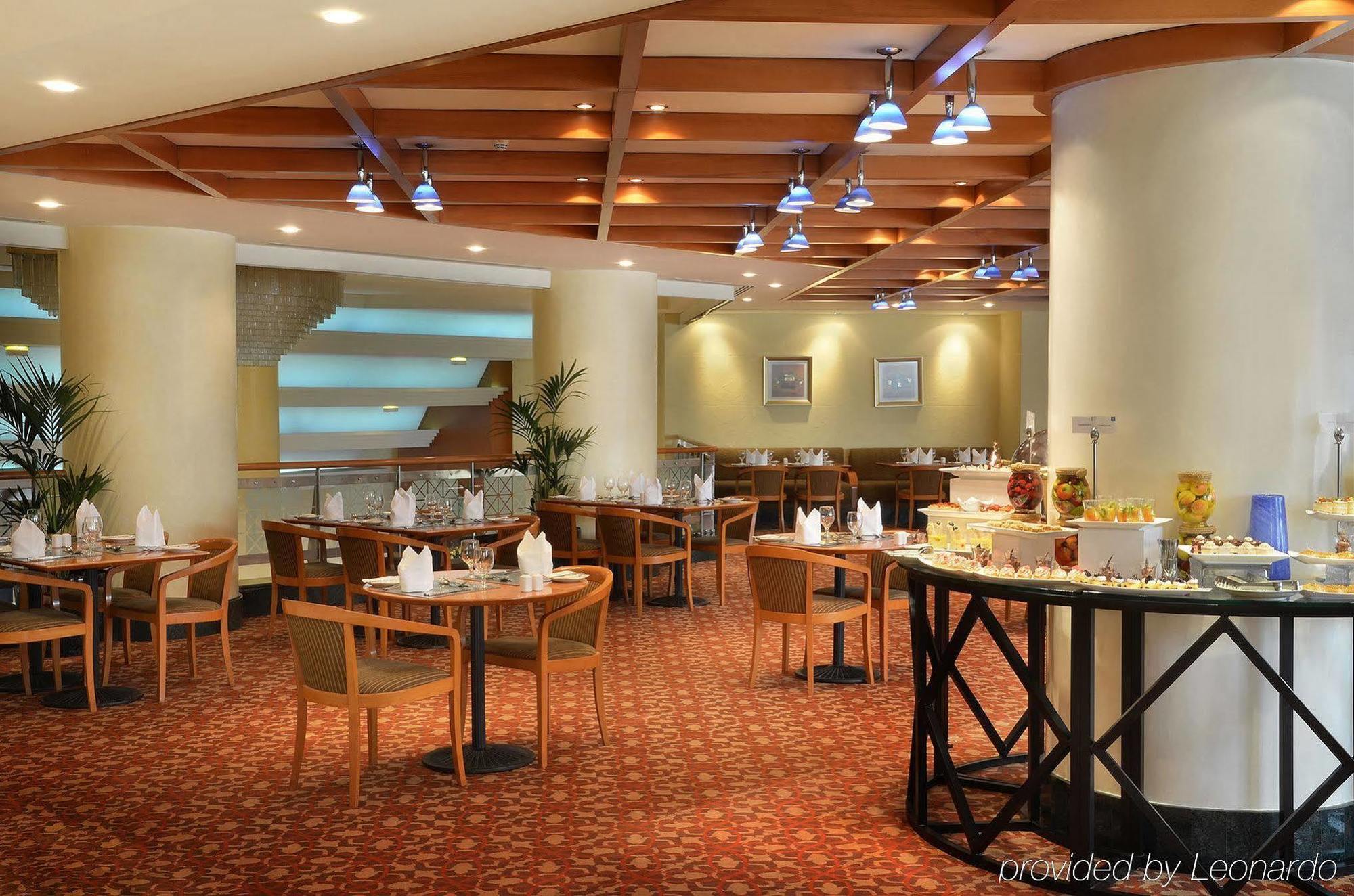 Swiss-Belhotel שארג'ה מראה חיצוני תמונה